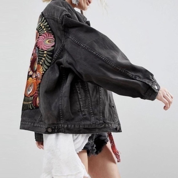 Ashbury Vintage Wash Black Embroidered Denim Jacket - Picture 9 of 13